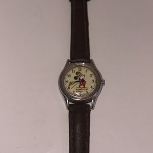 Lorus Mickey Mouse Watch 26mm Silver Tone MC0003 6.75" Leather Band FOR PARTS